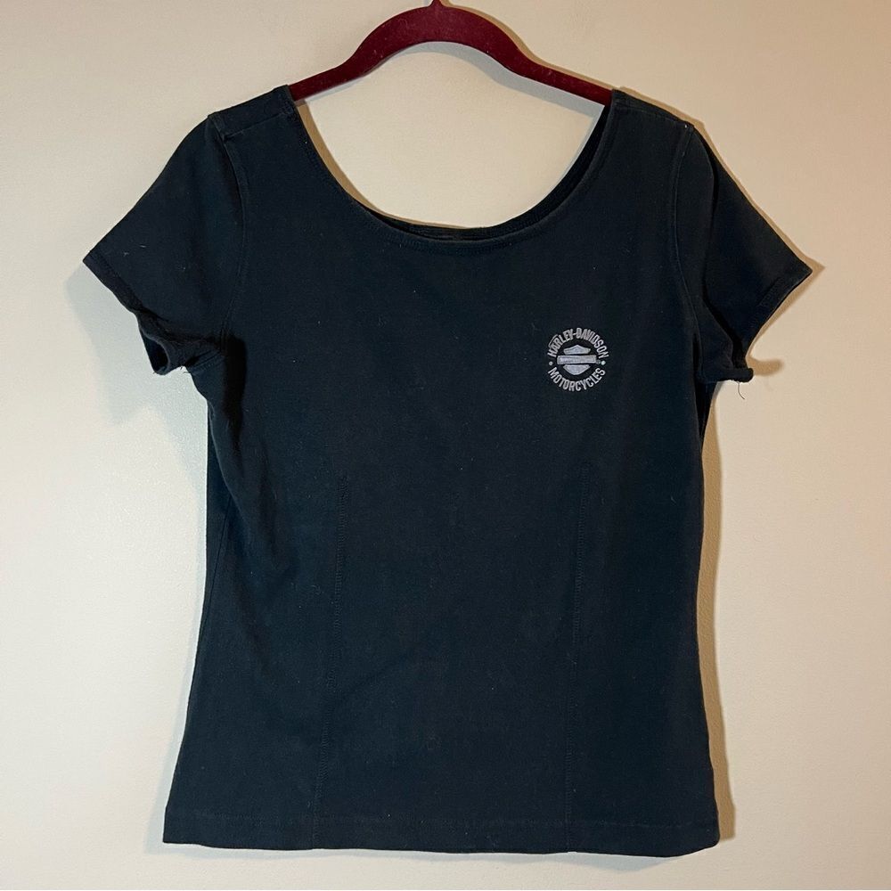 ✨ Harley Davidson Women’s Black Scoop Neck Embroidered Top Medium